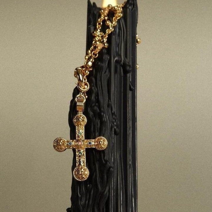 Daisy Cross Pendant Necklace