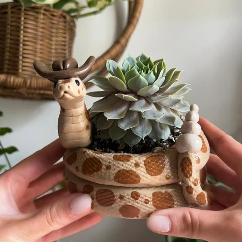 Creative snake-shaped flower pot