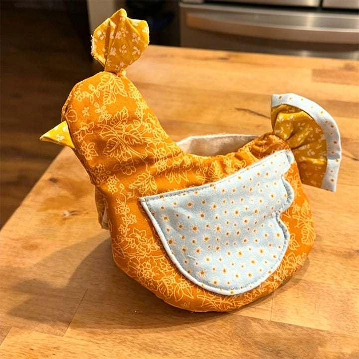 Chick-shaped heat-resistant gloves