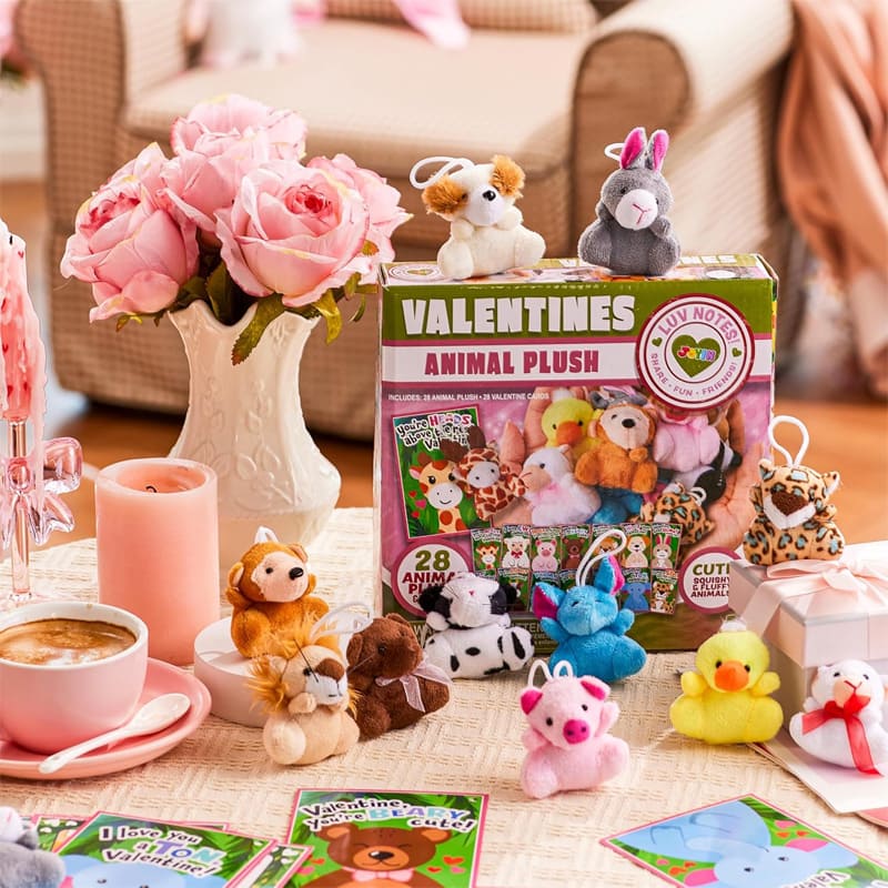 28 Pack Valentine's Day Plush Gift Set