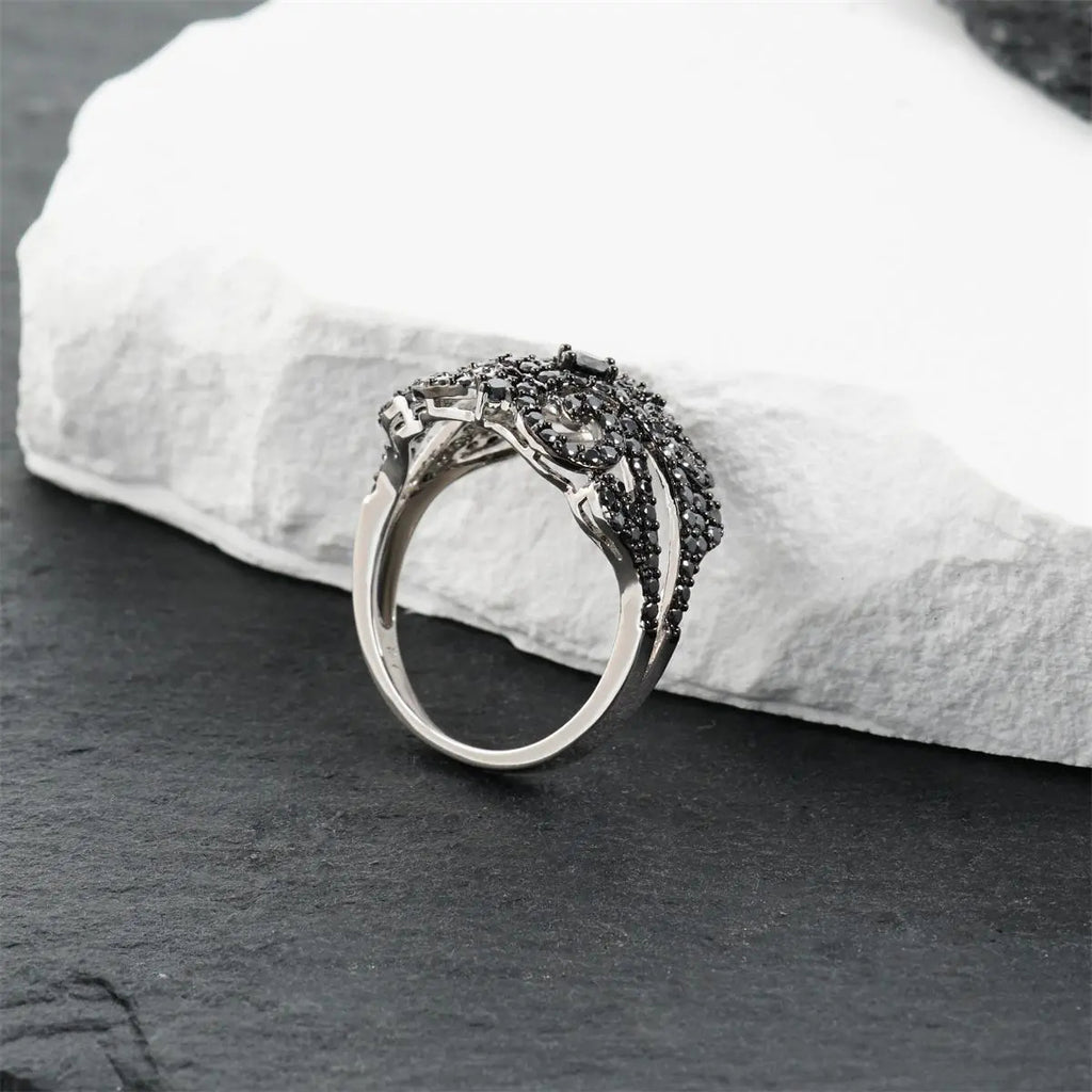 Gothic-style black spinel cluster ring