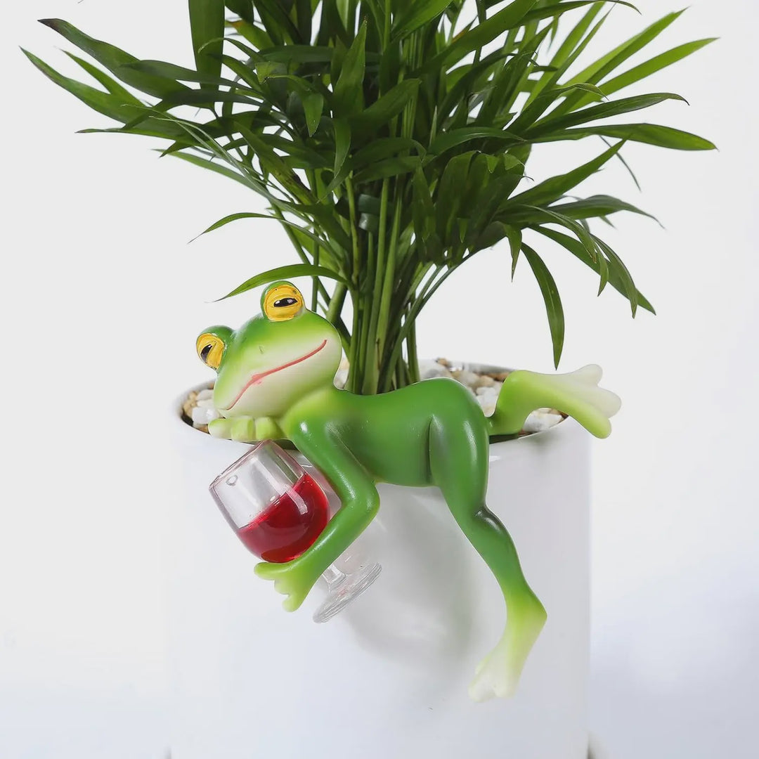 Outdoor Decorative Resin Frog Ornament