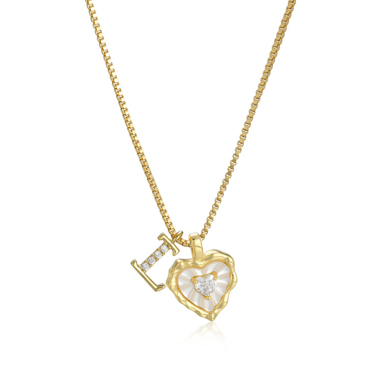 Heart-shaped letter pendant necklace