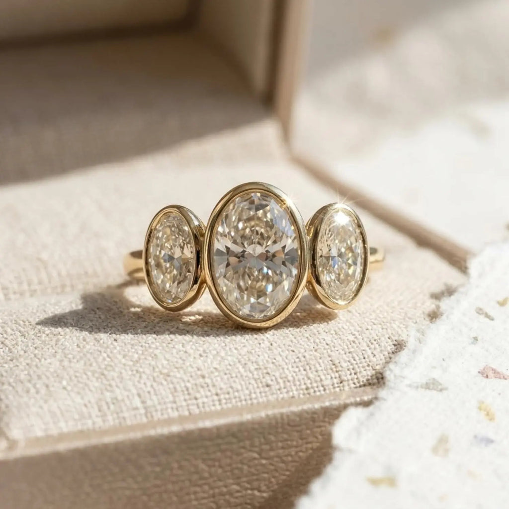 Oval Moissanite Diamond Ring