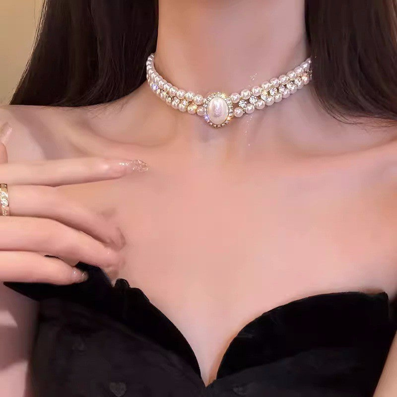 Vintage-style layered pearl necklace