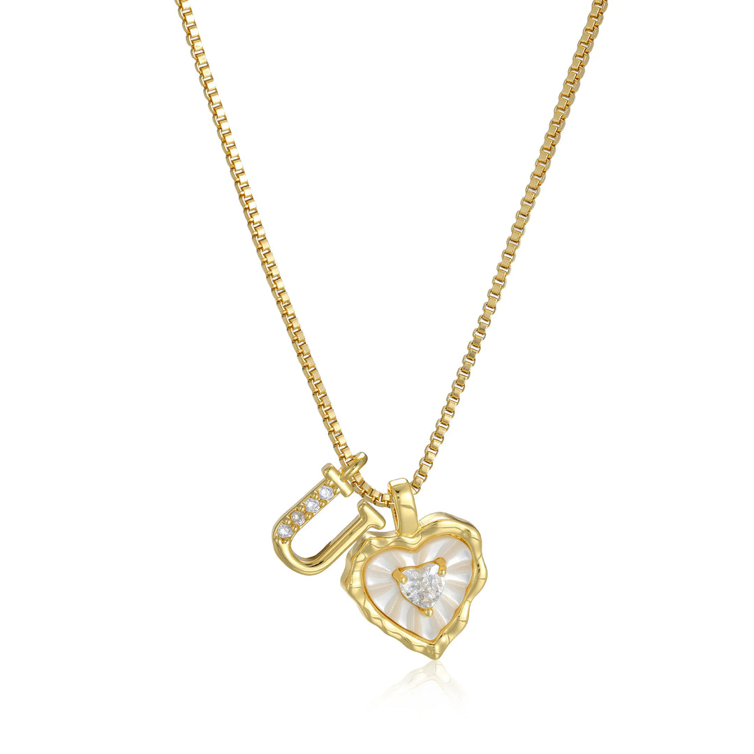 Heart-shaped letter pendant necklace